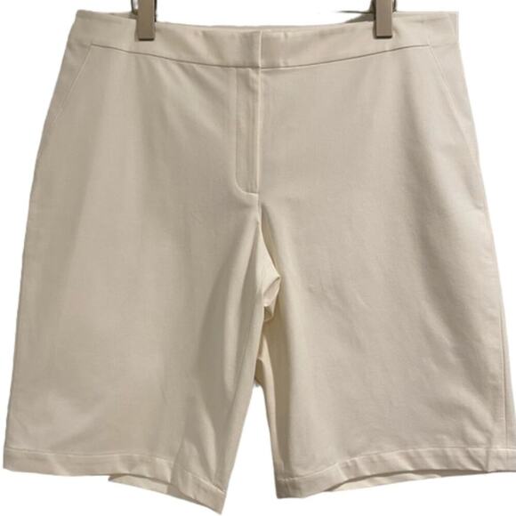 Lafayette 148 heritage Manhattan Slim Bermuda Shorts in White Plus Size 22 - Picture 3 of 12